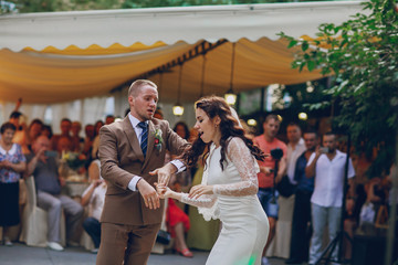 Fototapeta premium wedding first dance