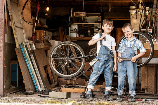 Children mechanics, bicycle repair