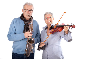 Rentnerpaar mit Instrumenten