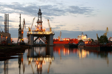 Evening view of the drilling platform during the renovation in Gdansk Repair Shipyard