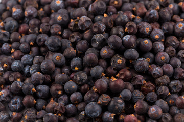 Dried black currant