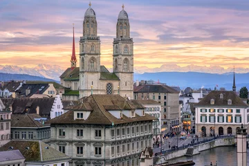 Kussenhoes Zurich city center with snow covered Alps mountains in backgroun © Boris Stroujko