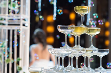 champagne glasses for celebrate wedding
