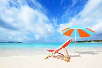 沖縄の美しい海とさわやかな空