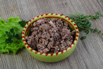 Canned tuna