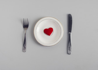 Сердце на блюдце