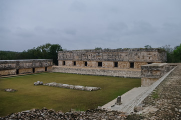 Fototapeta na wymiar The archaeological area Uxmal, the ruins of the palace.