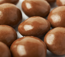Chocolate glazed nut candies