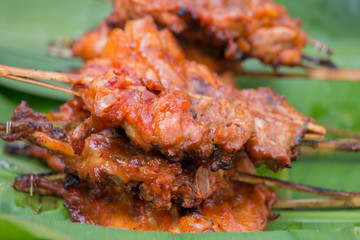 Grilled chicken with bones