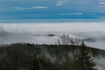 Château du Haut-Ribeaupierre dans les nuages