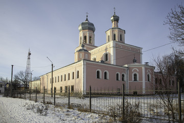 Fototapeta na wymiar Trinity Orthodox Church in Valday town Russia