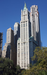 Fototapeta na wymiar New York, gratte-ciel Art Déco dans South Manhattan, USA