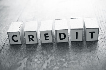 concept mot form&eacute; avec des lettres en bois - Cr&eacute;dit