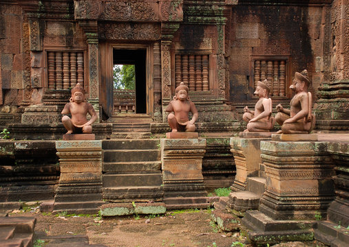 Group of Karuda Bird Gardians Carvings at Banteay Srei Red Sands