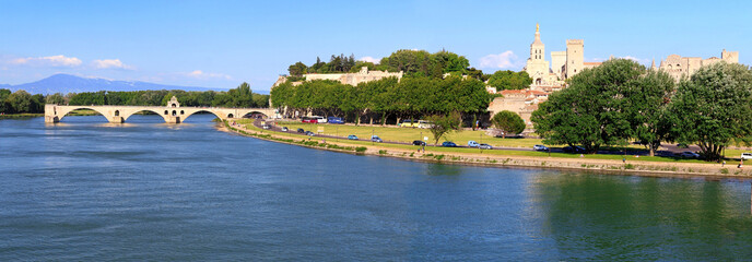 Le site d'Avignon en Provence