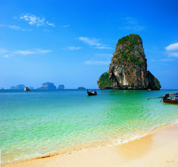 Fototapeta na wymiar Panoramic view of Thailand coast with sandy beach