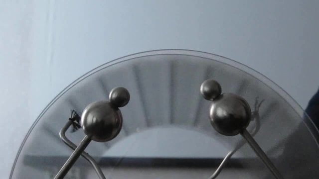 This artificially created by an electrical discharge in the air. Is used to observe the phenomenon.