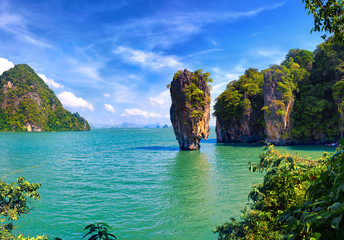 Exotic sea scape with tropical islands in Thailand near Phuket island. James Bond tourist trip - obrazy, fototapety, plakaty
