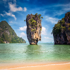 Obraz premium Phuket Thailand famous landmark - James Bond island