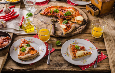 Pizza margherita rustic style