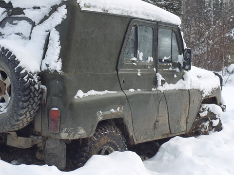 UAZ - Russian Jeep in the snow