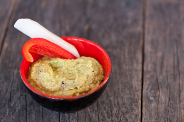 Avocado dip with hemp seeds