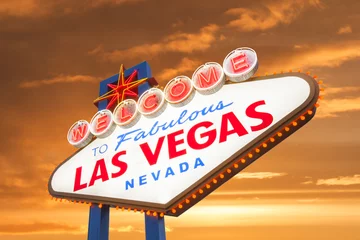 Foto op Plexiglas Welcome To Las Vegas Neon Sign © somchaij