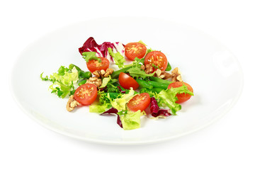 Simple salad with walnuts