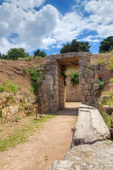 Fototapeta premium Lion Tholos tomb, Mycenae, Greece