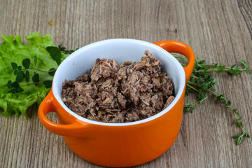 Canned tuna