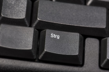 keyboard german letters strg key