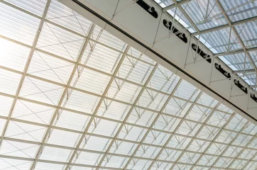 Photo sur Plexiglas Aéroport Futuristic Roof Structure Detail of Charles de Gaulle airport in