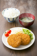 コロッケ