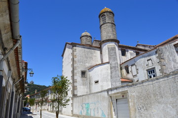 Fototapeta premium Centre historique de Viana Do Castelo, église médiévale de Sao Domingos