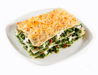 Lasagne with spinach and mozzarella cheese