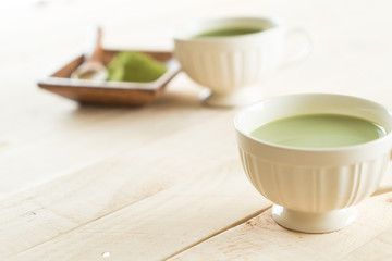hot matcha latte