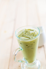 iced matcha latte