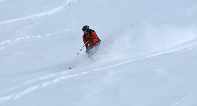 powder snow skiing