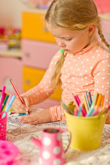 Drawing kid © nuzza11
