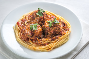 Turkey meatballs with pasta and fresh peas
