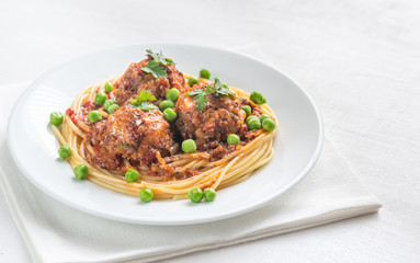 Turkey meatballs with pasta and fresh peas
