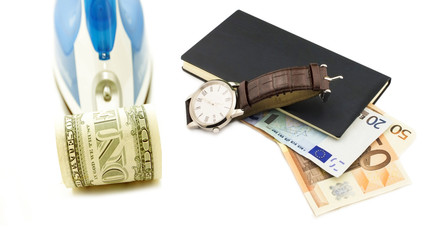 Utyug the dollar and the euro bookmark wristwatches