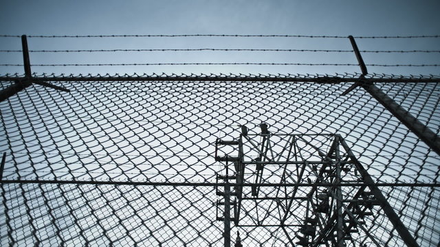 Time-lapse of Chain Link Fence.