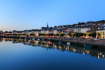Vue du soir sur la promenade ville de Trouville, Normandie, Franc