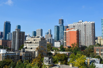 Fototapeta na wymiar Toronto condo buildings