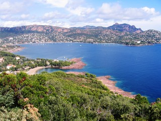 Fototapeta na wymiar Wunderschöne Bucht an der Cote d`Azur - Südfrankreich