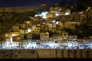 Obraz premium Night view of Porto