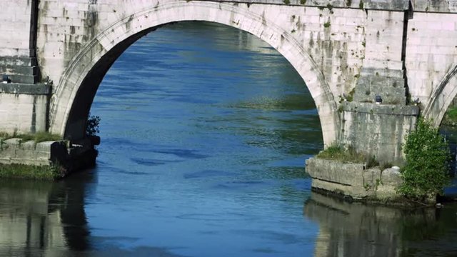 Close-up of an arch underneath Ponte Sant'Angelo