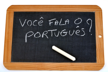 Ardoise demandant,t si on parle portugais 