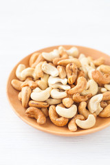 Cashew nuts , The World 's Healthiest Foods
